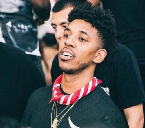 引援中的 引援中的